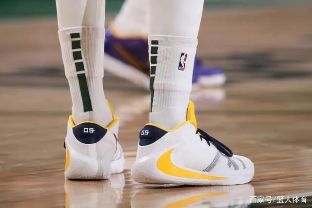 杨毅：乔帅是否带亚运会 要看姚明领导的态度